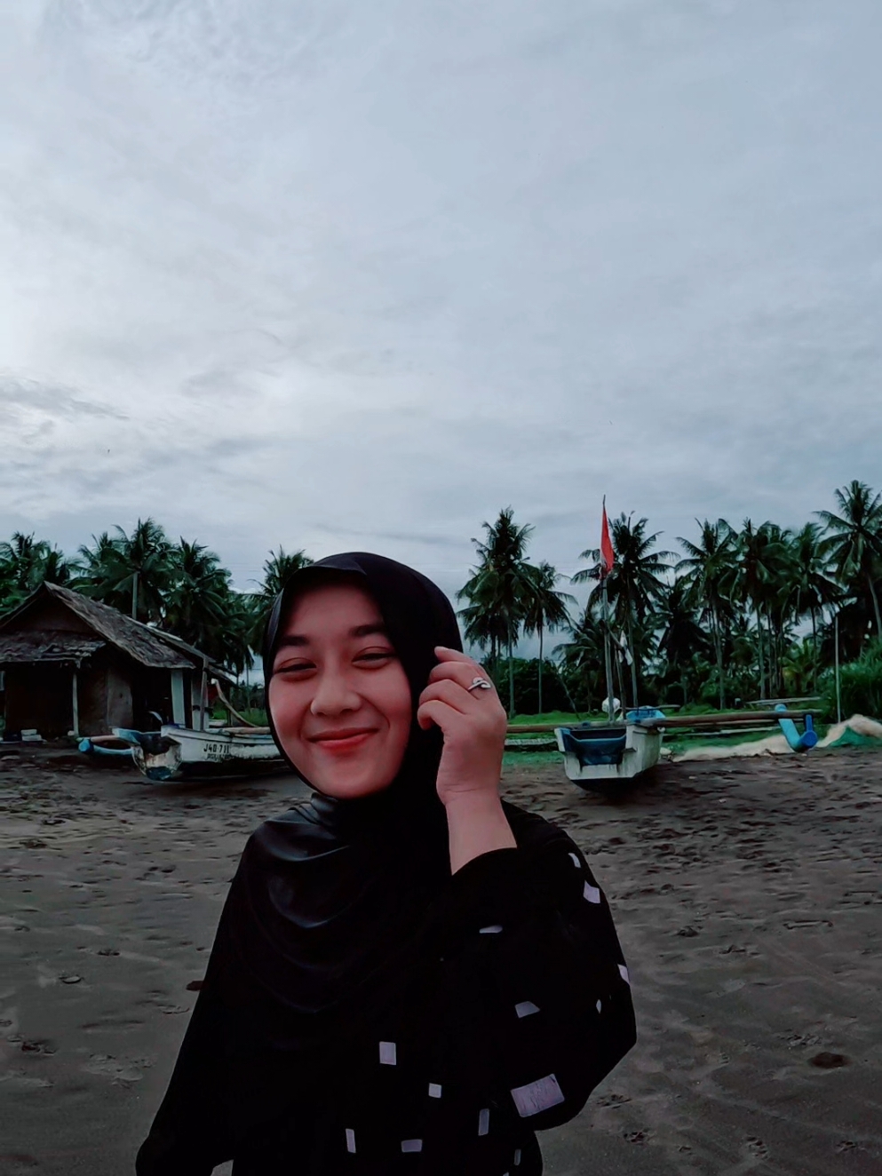 JJS 🥰 #pyfツviral_❤ #hijab #cewekcantik #beach 