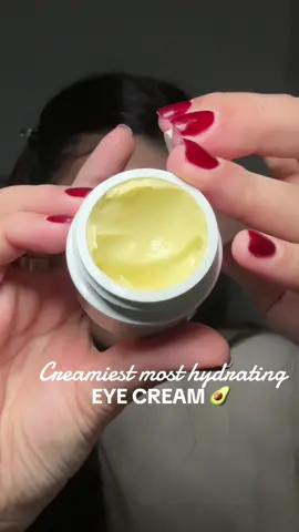 @Kiehl's Since 1851 creamy eye treatment with avo is seriously the best! And can we just take a moment for the glow? ✨🥑 #eyecream #hydratingeyecream #brightundereye #skincare #affordableskincare #kiehlsavochallenge #kiehlseyecream #fyp 