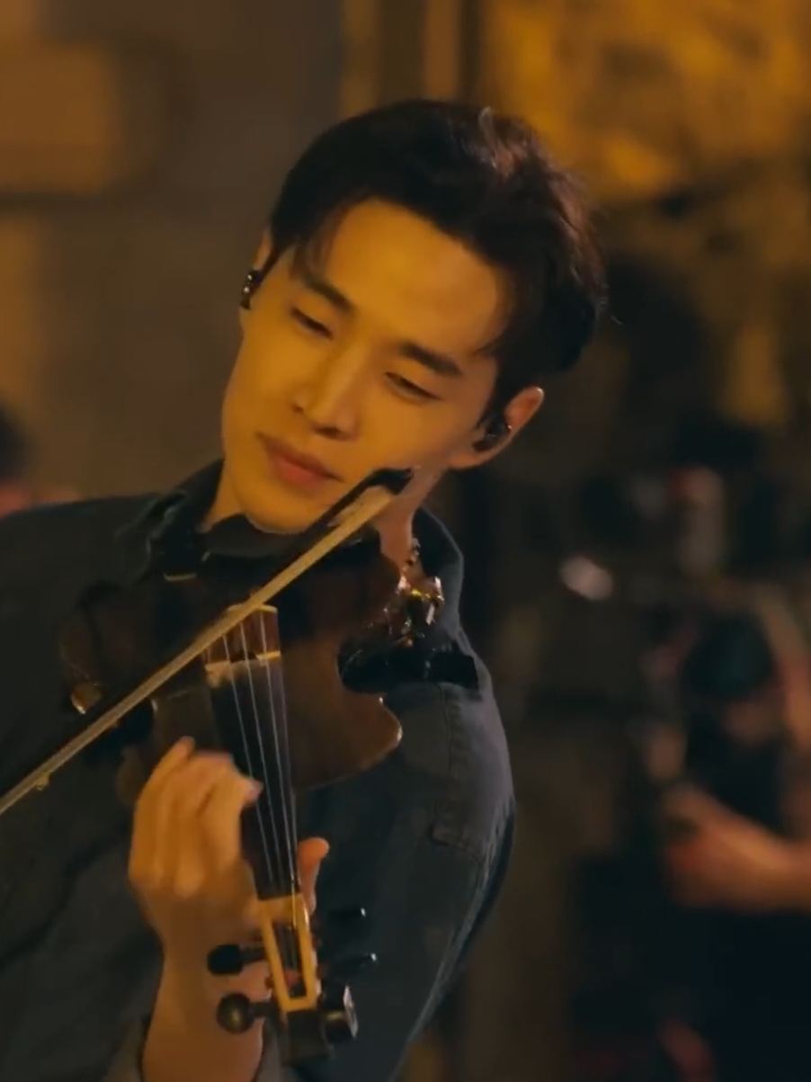 El rey del violin 🎻#movingvoices #henrylau헨리 #henrylau #wakemeup 