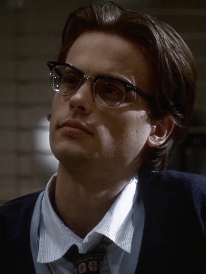 i ❤️ hot nerds #spencerreid #matthewgraygubler #criminalminds #klavsreid #foryou #fyp 