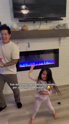 Endeudados pero felices 😂😂😂