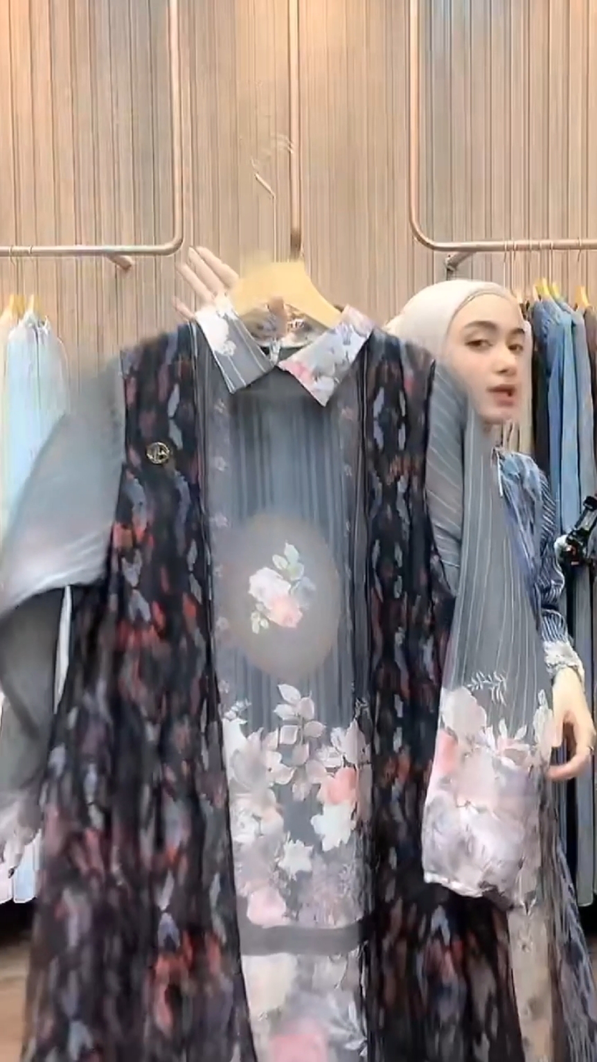 Aisyalina Id Cassandra Dress #gamiswanitakekinian #gamiswanitacantik #rekomendasigamiskekinian #pakaianwanitakekinian #trending #fypシ゚viral #fyp 