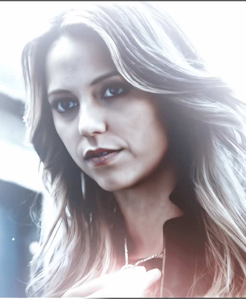 her introduction was SO cold. like the mikaelsons were already the most powerful family in tvdu and then they introduce this mysterious  older sister whos 10x more lethal than her siblings #FREYA #freyamikaelson #viral #fypシ #fyp #foryou #kathvsedits #tvd #tvdu #tvdedit #tvduedits #aftereffects #edit #edits #freyamikaelsonedit #theoriginals #theoriginalsedit #theoriginalsedits 