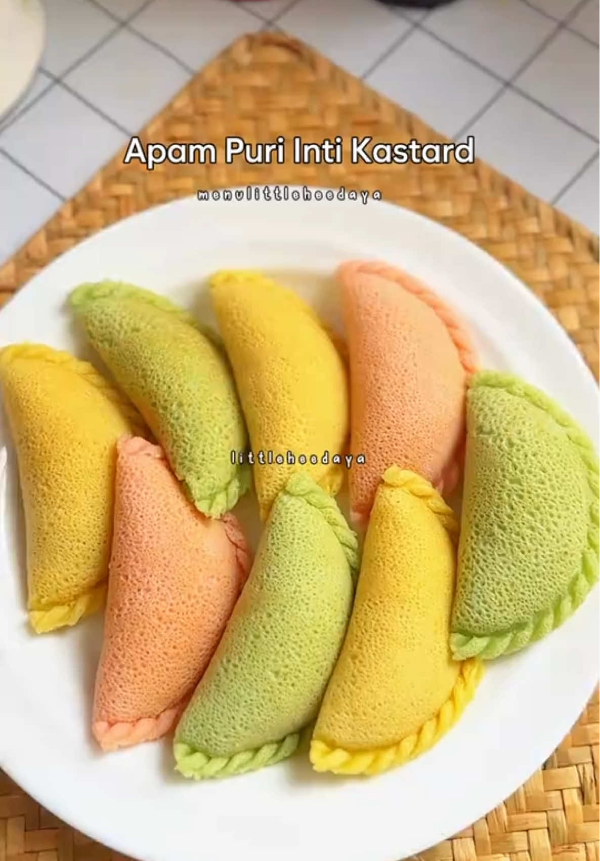 #onthisday Apam Puri Inti Kastard Resepi semua ada dalam video. #apampuri #apampuriintikastard #resepiapampuri #apampuriintikastaedsedap #menulittleheedaya