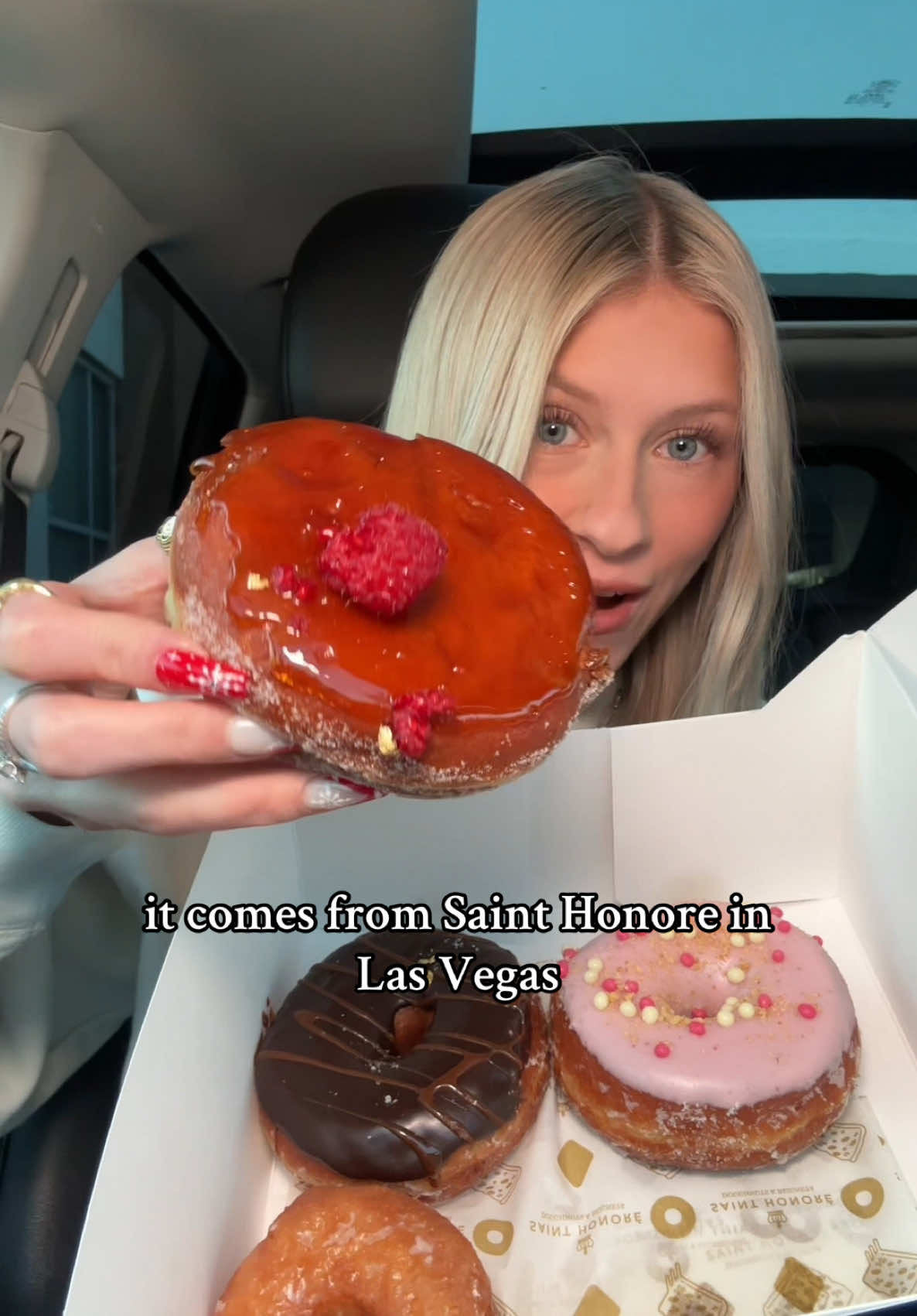 Saint Honore creme brûlée doughnut 🍩 @Saint Honoré Doughnuts #sainthonoredonuts #cremebrulee #cremebruleedonuts #donuts #Foodie 