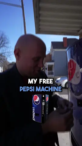 How Much Does My Free Pepsi Machine Make Over The Week?! #vendingmachine #money #reels #fyp #fypシ 