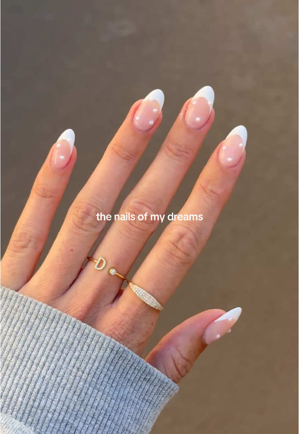 i think these might be my favorite nails to date 🥲🤍 #nailinspo #frenchtipnails #pearlnails #dipmanicure 