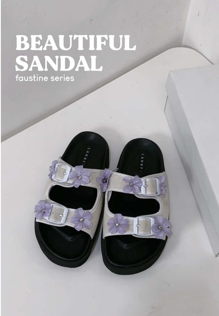 Pakai sandal ini feminim energy ku terpancar🤩💗 #fromlannytoyou #sandal #aesthetic #flowers 