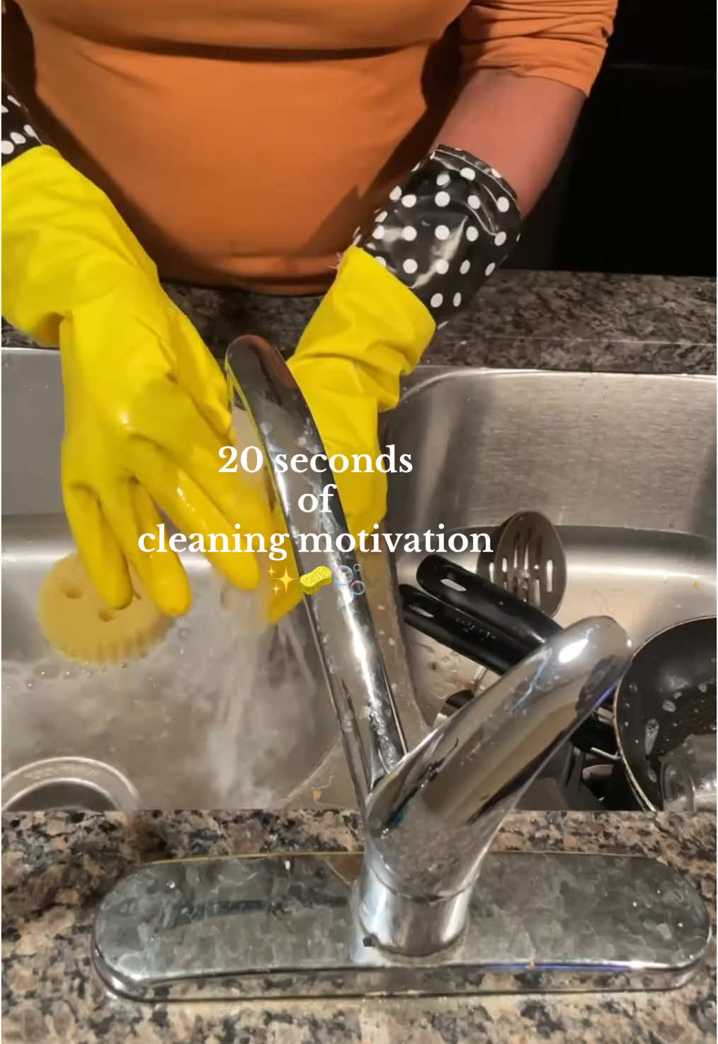 cleaning motivation 🧽✨🫧   #asmr #asmrcleaning #CleanTok #cleaningtiktok #satisfyingvideo #relaxingsounds #cleaningmotivation #cleaninginspo #mondaymotivation #cleantok #cleanhome #satisfyingcleans #cleaningproducts #cleaningtips #cleaninghacks #cleanwithme