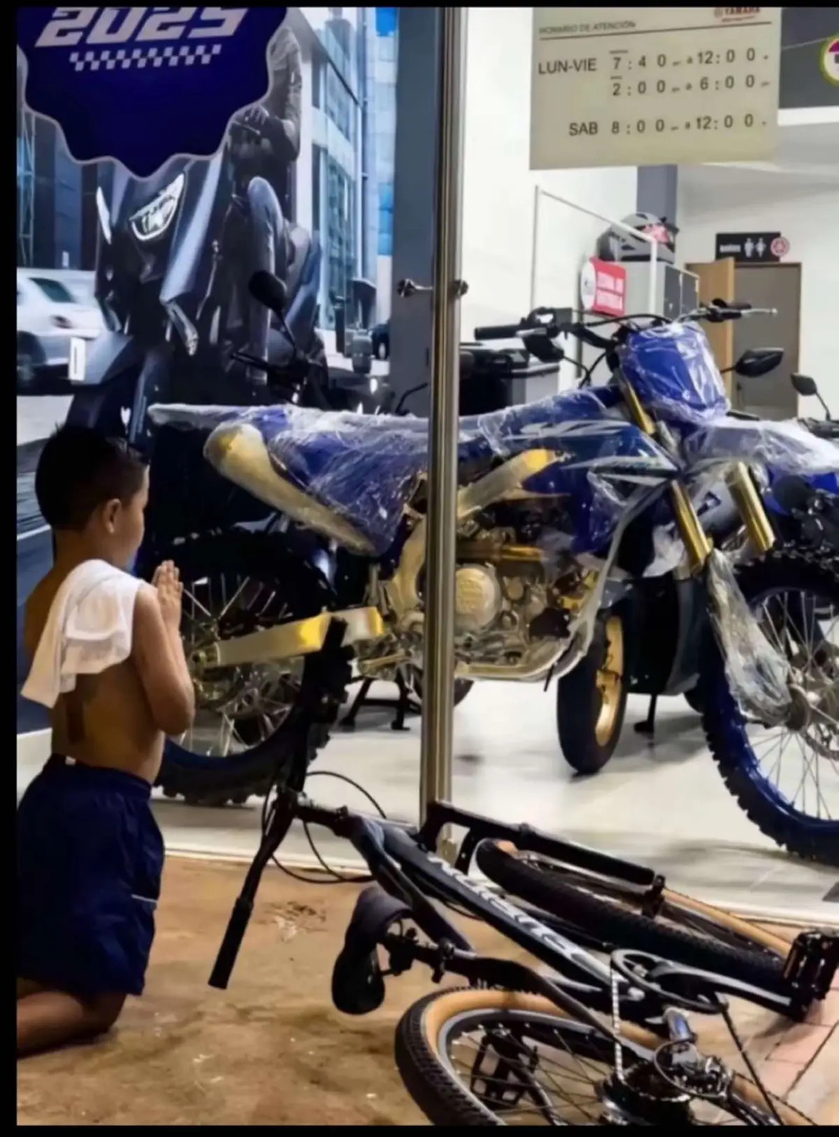 Info kopdaran prapatan los santos @ItingsMeledax  #yz125 #yamaha  #supermoto 