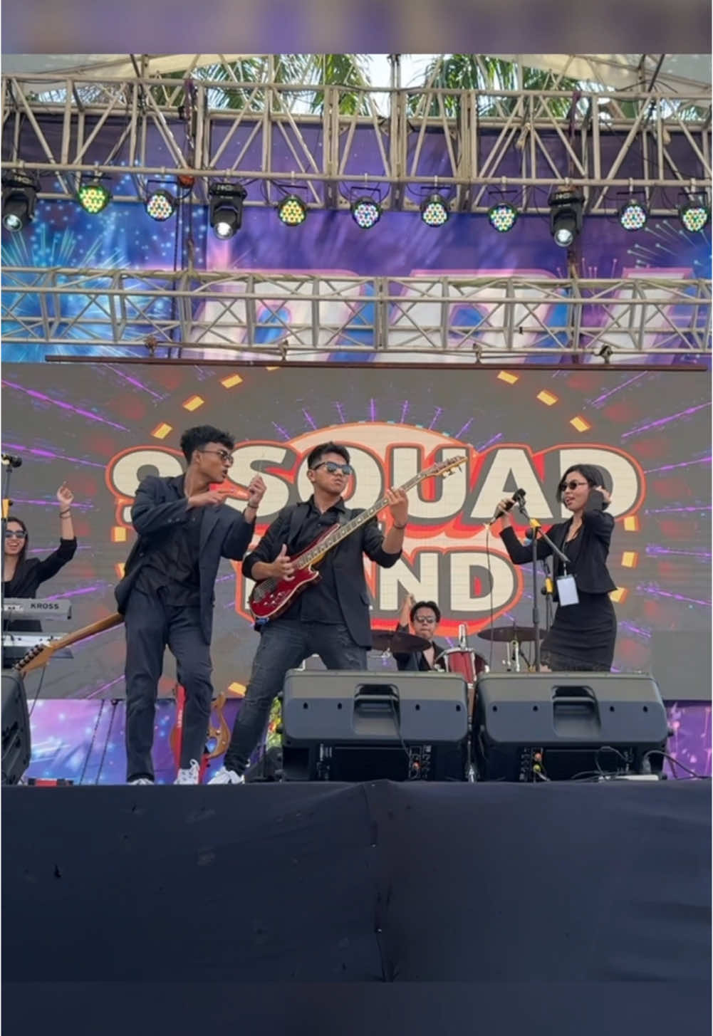 gimmick wajib kalo solo di panggung ‼️ #fyp #foryoupage #konser #festivalband #fypage #band 