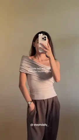 Replying to @blair super in love with the quality & style of this top 🤍💫 #houseoflulu #offshouldertop #twowaytop #claudetop #onesidetop #offshoulder #TikTokFashion #fashiontiktok #outfitideas 