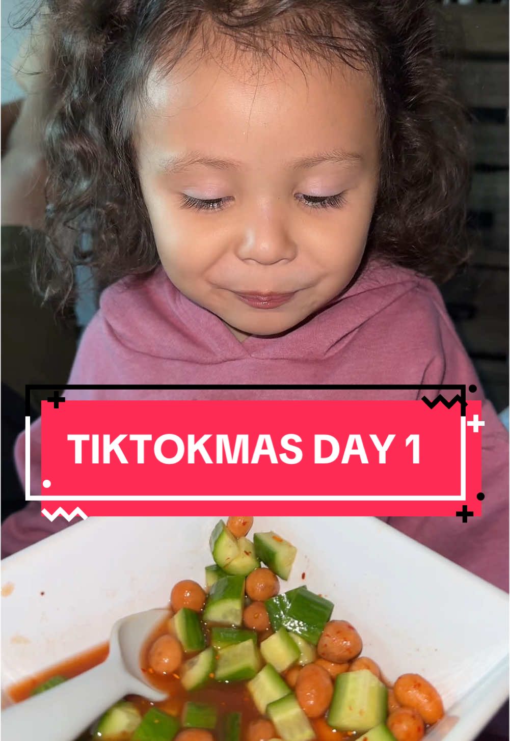 ATTEMPT FOR TIKTOKMAS 🎄🎅🤶🎁🙏 #tiktokmas #tiktokdaily #tiktokdailytrend #posteveryday #tiktokchallenge #trending #trends #christmas #christmascountdown #christmascountdown #dailyvlog #Vlogmas #vlogger #motherhood #sahm #sahmlife #sahmsoftiktok #sephoraalışverişim 