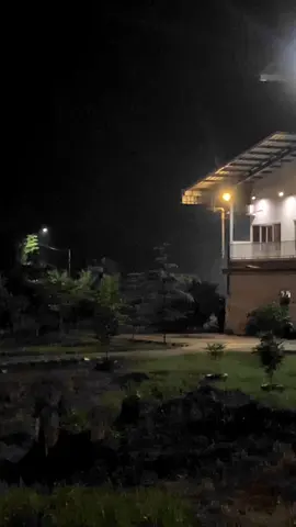 Cinametik mlm”😎#fypage #fyp #viralsounds #wr155 #wr155supermoto #wr155indonesia #malam #cinametikviraltiktok #viralvideo 
