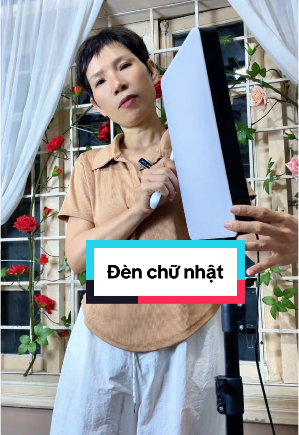 Đèn chữ nhật đèn studio #Huyenmuondi #denstudio 