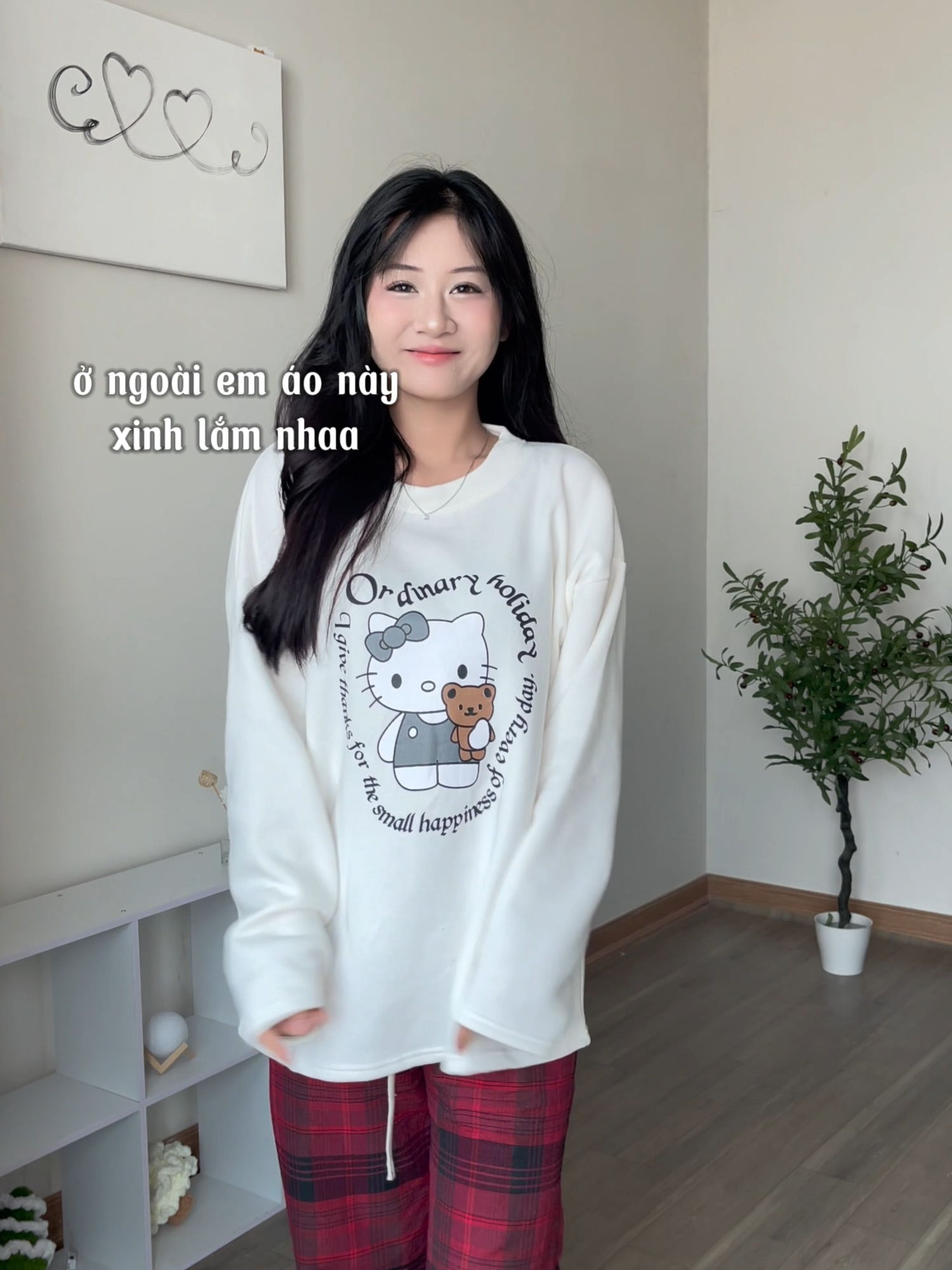 #han2012 #sweater #hellokitty #MuaTaiTikTokShop #sandealthantoc