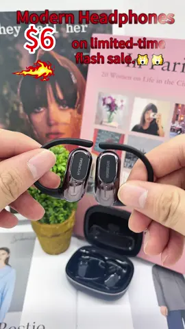 Hyundai Headphones AI Translator Headset, $6 for a limited time, SOLD OUT!!!!#fyp #foryou #usa_tiktok #ttshop #tiktokmademebuyit #viral #gifts #tiktokshopblackfriday #tiktokshopcybermonday #earbuds#earphones#headphones#wireless#gamingheadset#earbuds #earbudswireless #earbudsviral #headphone #headphonechallenge #tiktokshopblackfriday #tiktokshopcybermonday #headphonesrecommended