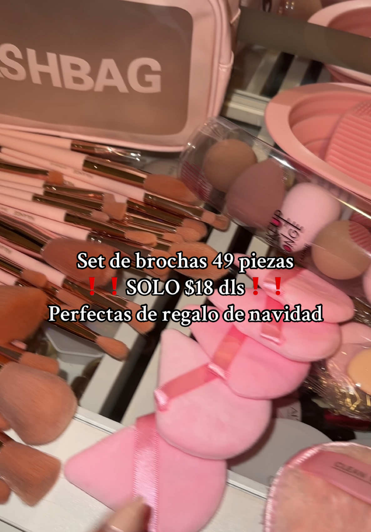 Vayan por las suyas antes de que cambie el precio!!😍🤭 #brochasdemaquillaje #setdebrochas #regalosdenavidad #makeupbrushes #makeuptools #cutemakeupbrushes #pinkbrushes #tiktokshopcybermonday #tiktokshopblackfriday 