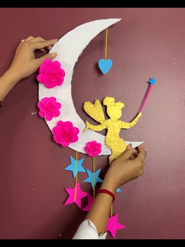 Beautiful Half Moon Wall Hanging Craft #halfmoon #wallhanging #diycrafts 