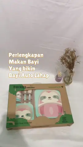 Perlengkapan makan bayi lucu #review #affiliatemarketing #affiliatetiktok #baby #tempatmakan #mpasi #CapCut 
