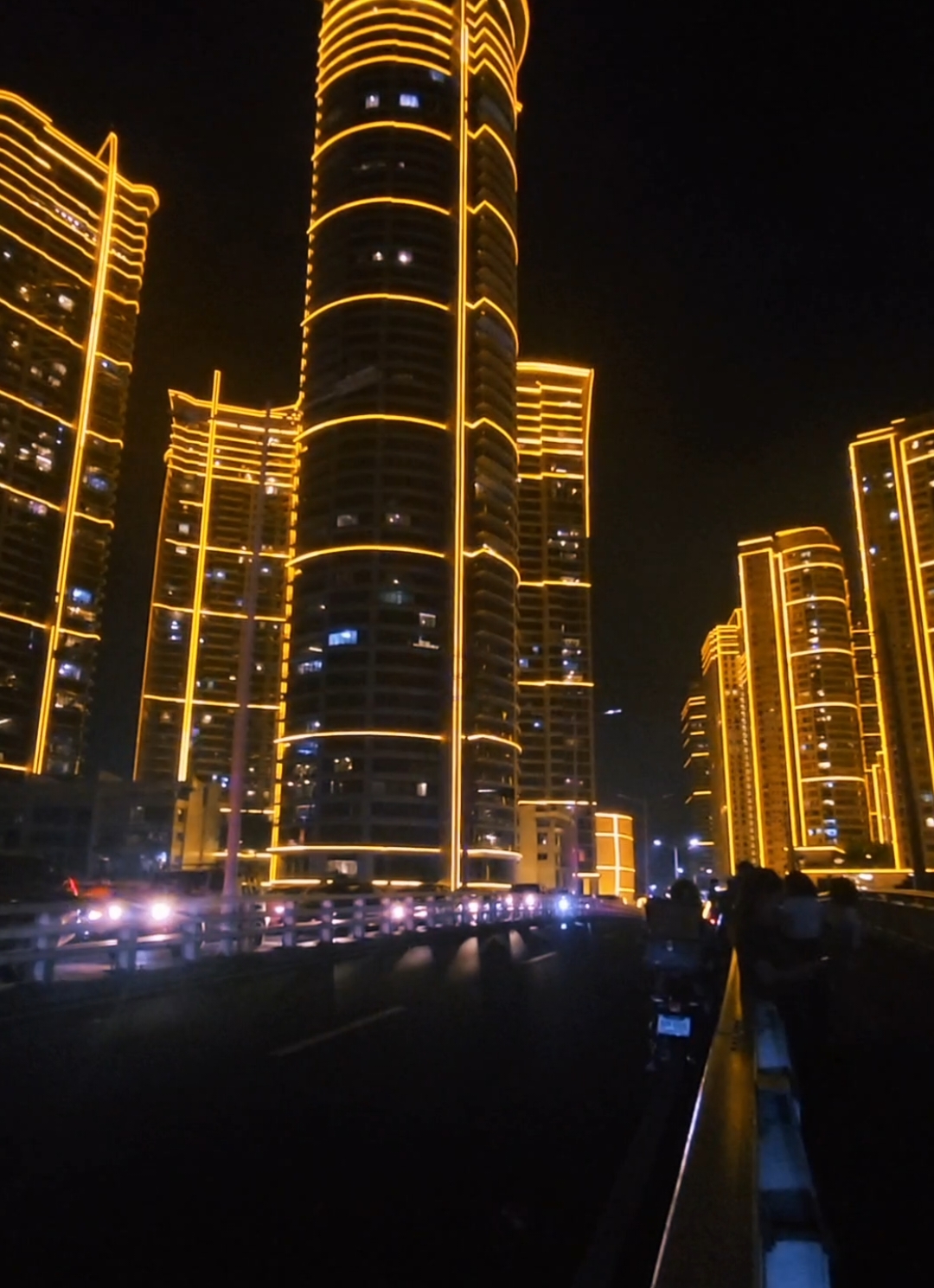Rockwell Makati lights The Lost city of Biringan #rockwell #citylights #makatilights #estrellabridge #rockwellmakati #foryou 
