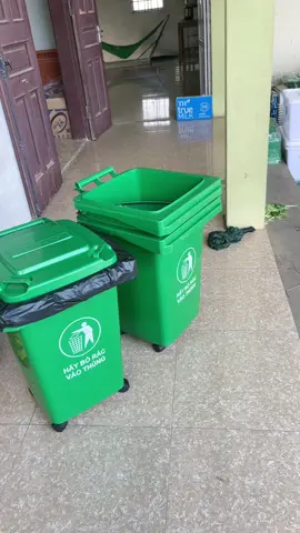 Thùng rác 60lit nhà nào cũng cần