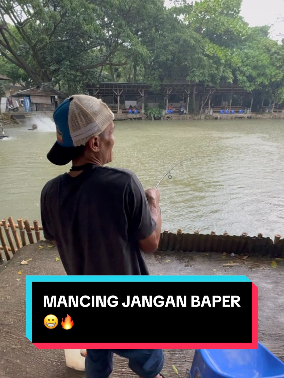 Kalo mancing jangan baper ya bosku😄🎣 #meme #videolucu #fyp #mancing #pantangmenyerah #mancinglaut #galatama #mancinggalatama #amis #reelpancing #joranpancing #rekomendasireelpancing #setpancing #reelpancingmurah #joranpancingmurah #joranpancinglentur #pancing #pancinganikanmurah #sahabatpancing88 #sahabat.pancing88 #sahabat_pancing88