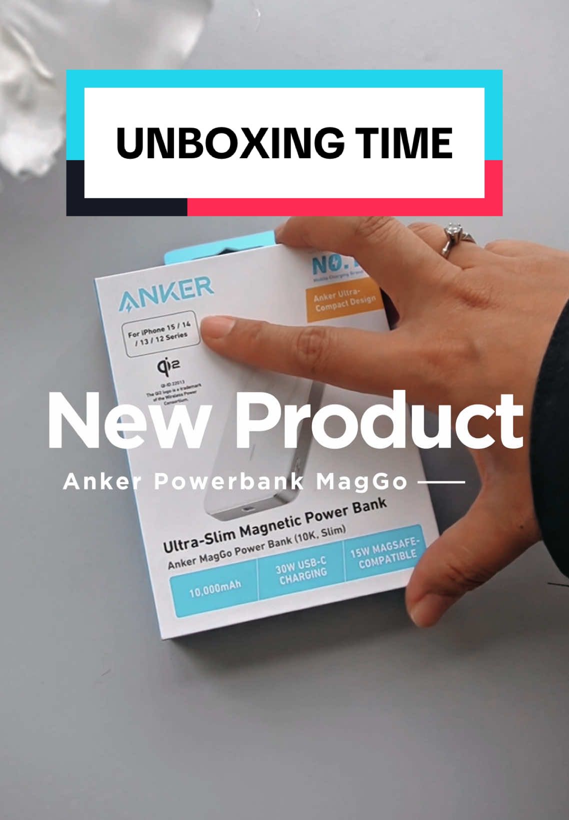 Unboxing Time‼️ Say hello to effortless power with the Anker MagGo Wireless Power Bank🔋 Nikmati pengisian cepat dengan kapasitas 10.000mAh, 30W USB-C, dan 15W wireless charging, iPhone kamu bisa terisi 30% hanya dalam 26 menit! 🚀 Dengan desain ultra-thin dan compact, mudah dibawa kemana saja. Teknologi Qi 2.0 dan PPS memastikan efisiensi, ditambah magnetic grip yang lebih kuat dan Power IQ untuk pengalaman pengisian yang lebih aman dan praktis! ⚡ Jangan lewatkan, dapatkan dengan harga promo spesial launching sekarang! 💥 #powerbank #launching #anker #ankerpowerbank #ankermaggo #ankerindonesia #wireless #powerbankwireless #fastcharging