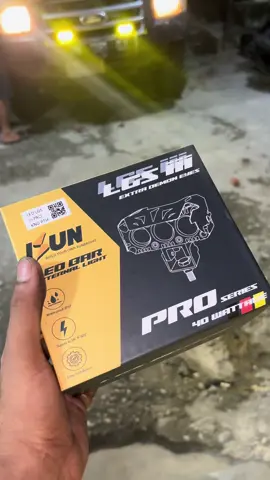mini laser 3 mata isun lgs pro series, cahaya padat kebar dan terang⚡️⚡️⚡️👍🏻###variasimobil #kacafilm #minilaser #alarmmobil #andriod #fypp #salonheadlamp #audio #pekanbaru_riau 