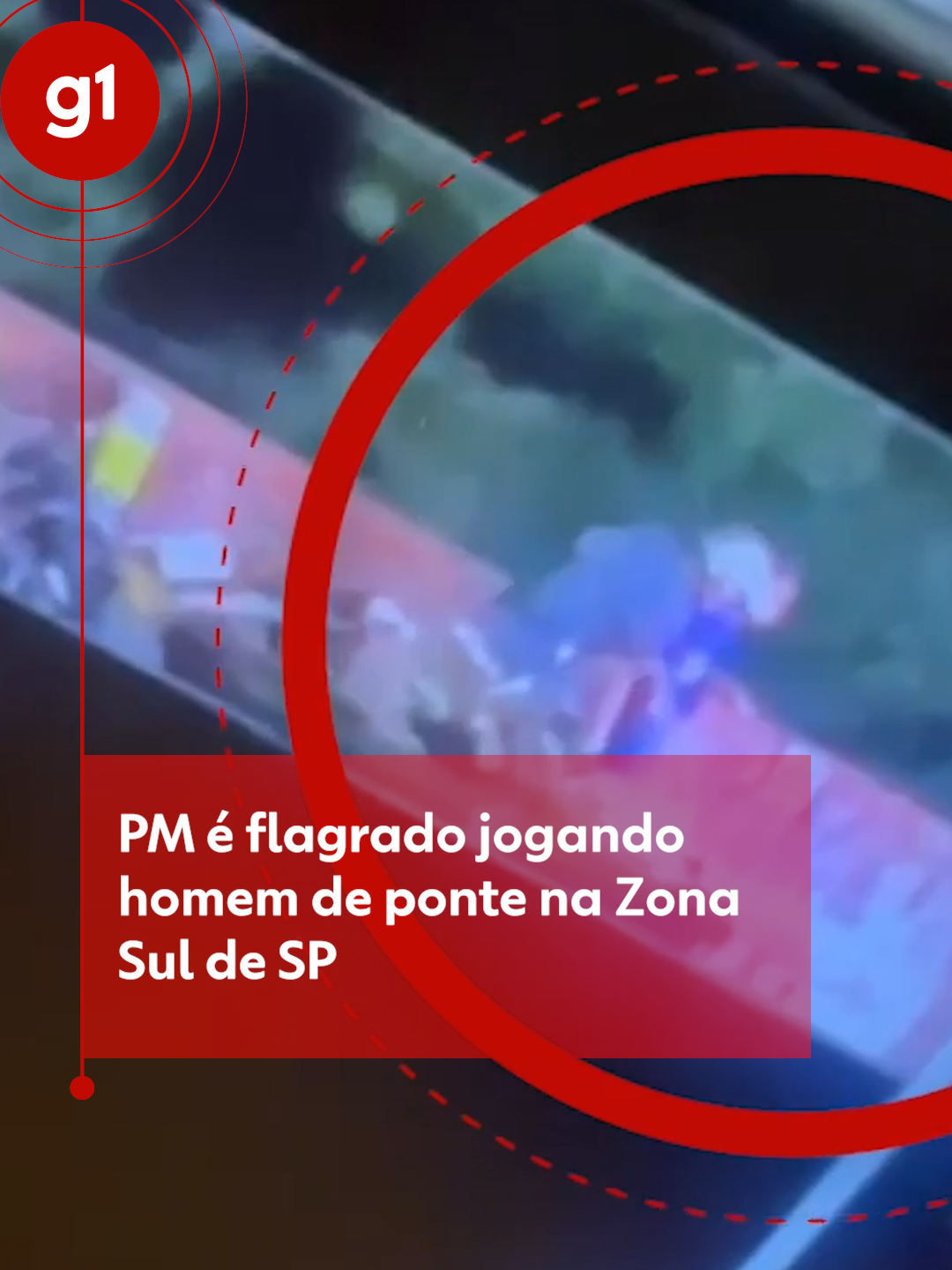 São Paulo - Um policial militar jogou um homem do alto de uma ponte na Zona Sul em São Paulo na madrugada desta segunda-feira (2). Um vídeo flagrou o momento. Pelas imagens, é possível ver um policial levantando uma moto que está no chão. Um segundo e um terceiro policial se aproximam. Depois, o primeiro PM encosta a moto perto da ponte. Um quarto policial chega segurando o homem pela camiseta azul, que seria o motociclista abordado. Ele se aproxima da beirada da ponte e joga o homem no rio. A vítima não morreu, mas não há informações sobre o seu estado de saúde. De a acordo com informações da Polícia Militar, os agentes seriam do 24º BPM de Diadema, na Grande São Paulo, e teriam perseguido a moto até a Zona Sul de São Paulo, na Cidade Ademar. O agente que arremessou o homem é da Rondas Ostensivas com Apoio de Motos (Rocam). O ouvidor das polícias, Cláudio Silva, afirmou à TV Globo que vai pedir o afastamento imediato dos oficiais envolvidos no caso. 