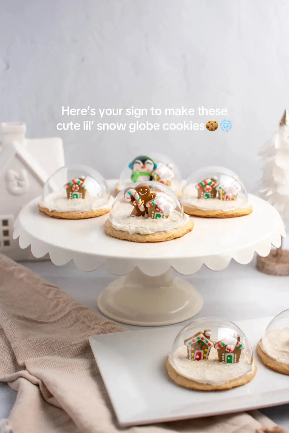 Globe cups❄️Bring the magic of Christmas to your treats! ✨ Snow Globe Sugar Cookies crafted with love and Shop the GLOBE CUPS now!🛍️ #bakewarelk #srilanka #bakeware #fyp #fypシ #bakersoftiktok #viral #baking #baker #chocolate #chef #BAKEWARElk #restaurant #cafe #dinning #hotels #7star #cheflife #chefsrilanka #caketoolssrilanka #chillguy #chillguymeme #chillguys🤟 #chillguybaker