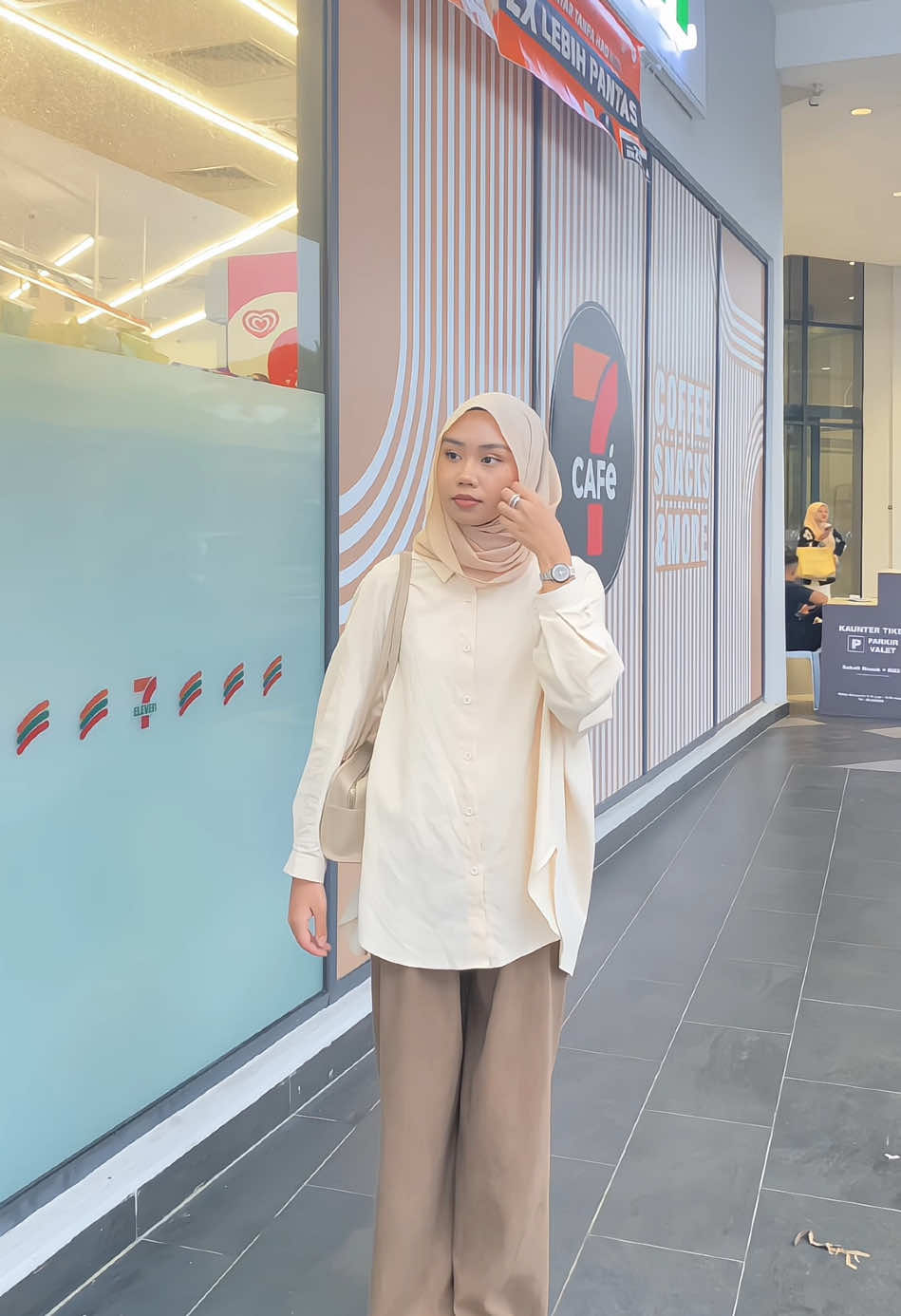 suka betul baju baggy2 ni #fyp #foryou #OOTD #outfit #blouse 