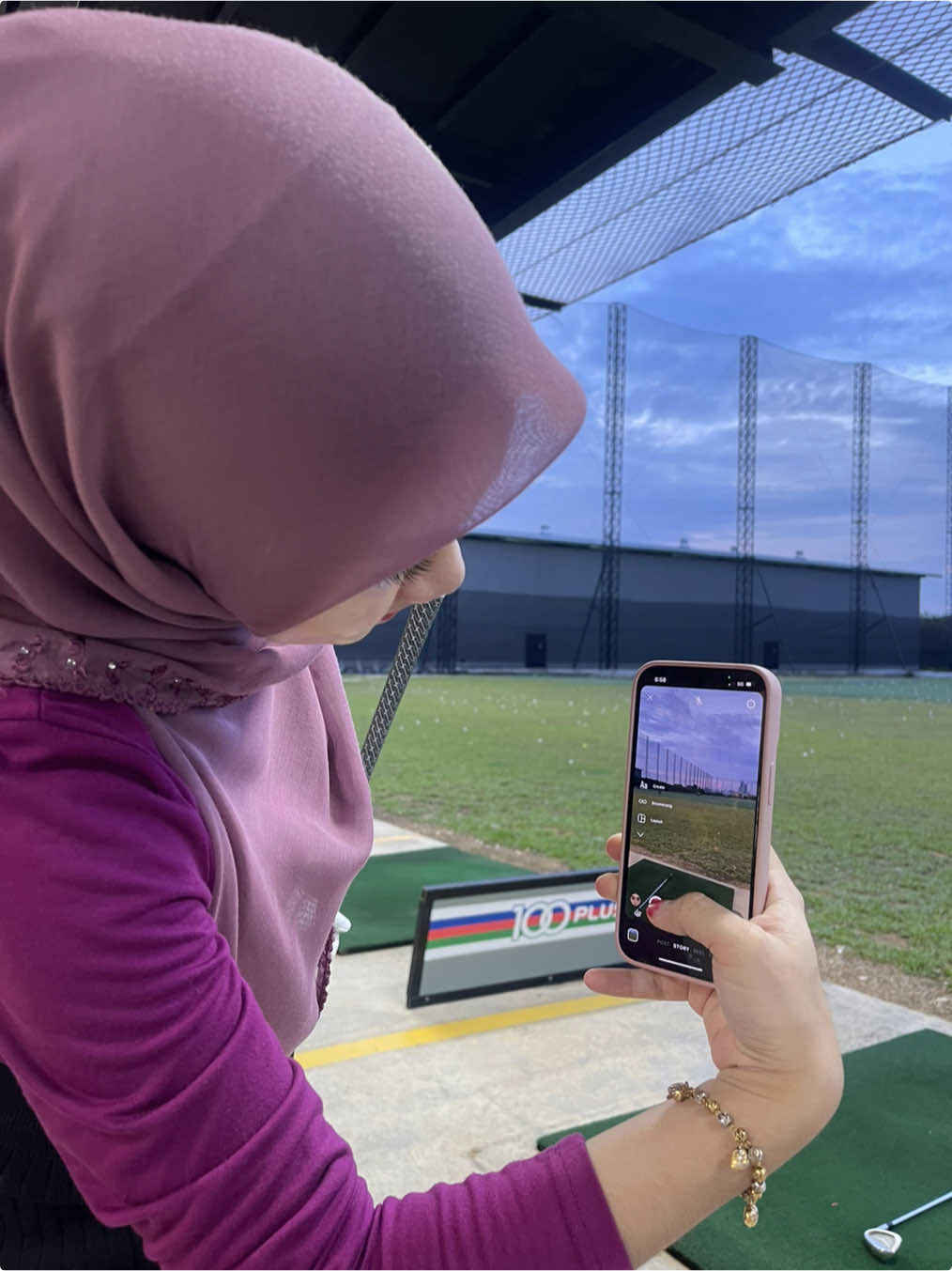 I’m not single; I’m just dating myself and my girlfriends 🧍🏻‍♀️ my kind of self-healing to release the pressure of life #golf #golfer #golfswing #golflife #afterworkroutine #fyp #foryoupage 