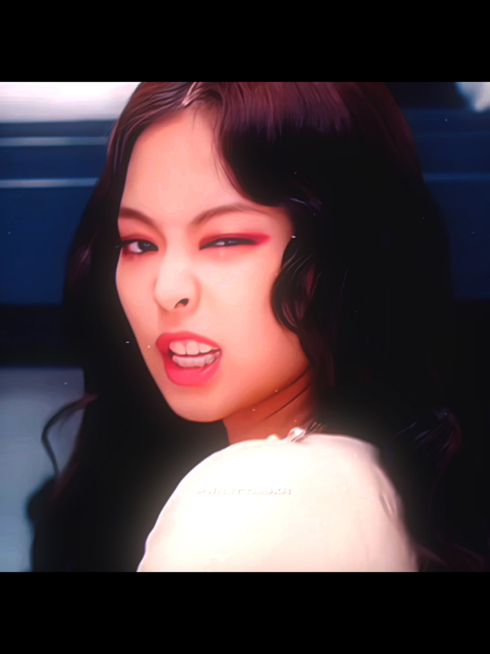 #JENNIE // ib/acc/2th transition;mine!!(give me credit) . . . #jennie #jenniekim #jennieedit #kpopedit #90skpopedit #pwrettiesxr #jnkimsx #j3nn1km 