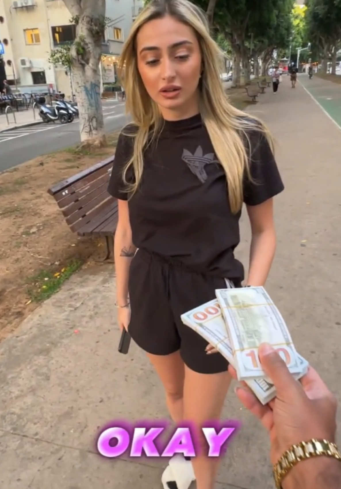 In the end 🤯🤯🤯 #prank #success #money #girl #social #buisness 