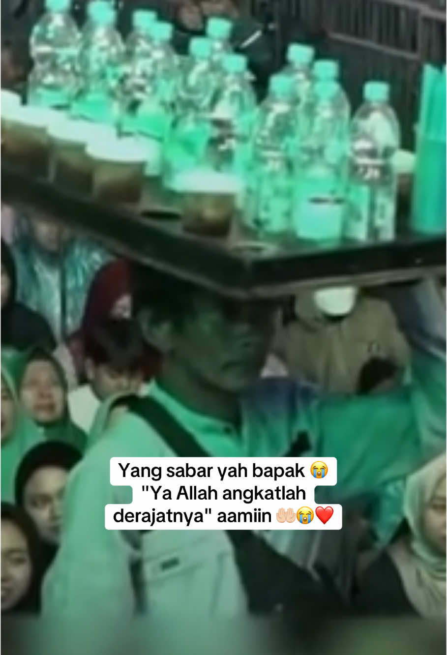 Nangis lihat bapak penjual es teh 😭😭😭❤️ #fyp #gusmiftah #fyppppppppppppppppppppppp 