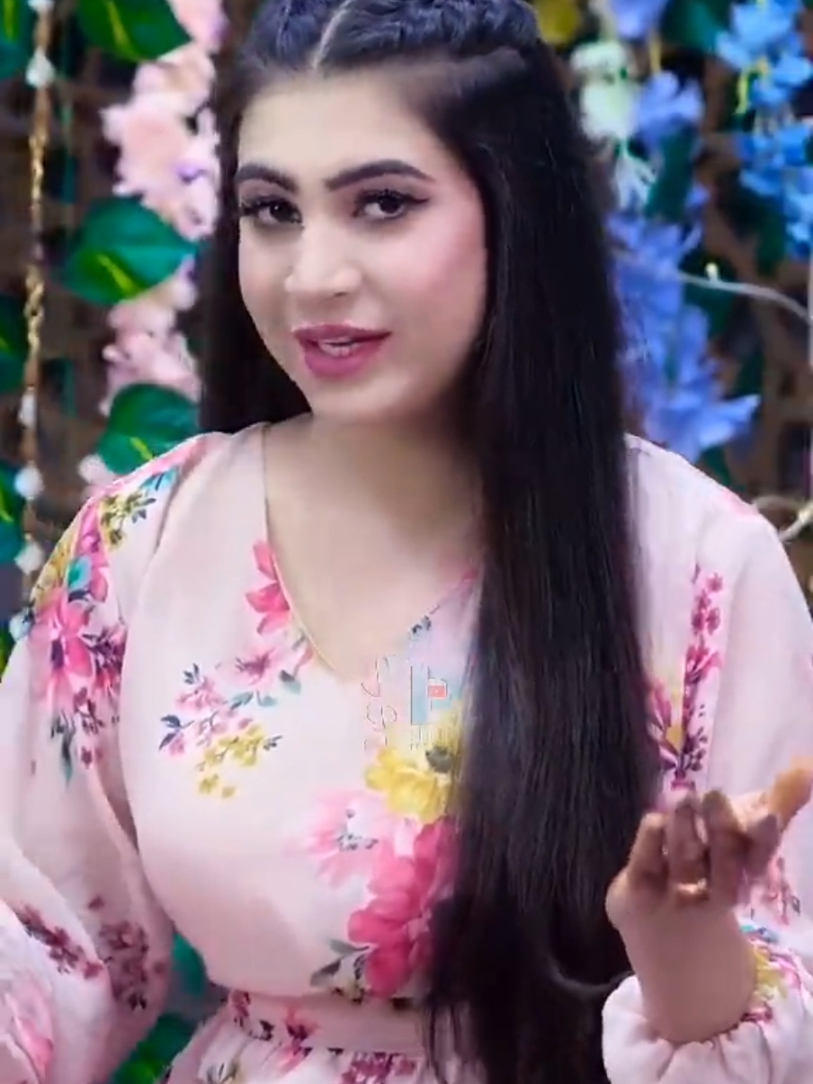 Song Title | Mata Doni Doni Gran Ye | #upcomingsong #donotunderreviewmyvideos #foryou #sheraniproduction #viral #pashtosong #heerkhanmusic @🎤 𝓣𝓻𝓮𝓷𝓭𝔂 𝓖𝓲𝓻𝓵 🎤 