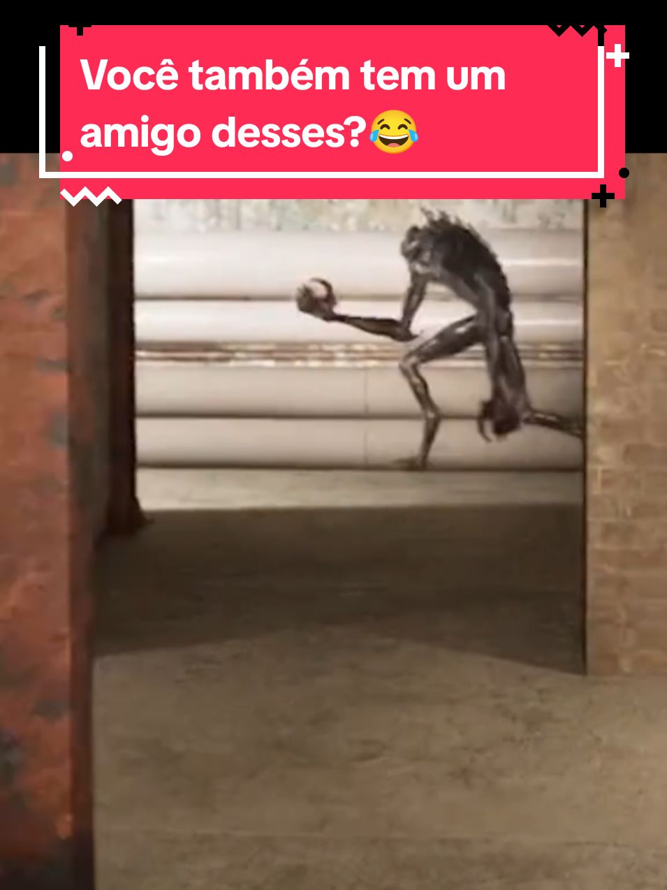 Você também também tem um amigo assim ?💀 #fyyyyyyyy #foryou #jogosdeterror #gameplayterror #terrortiktok #gameplay #duo #chuxie 