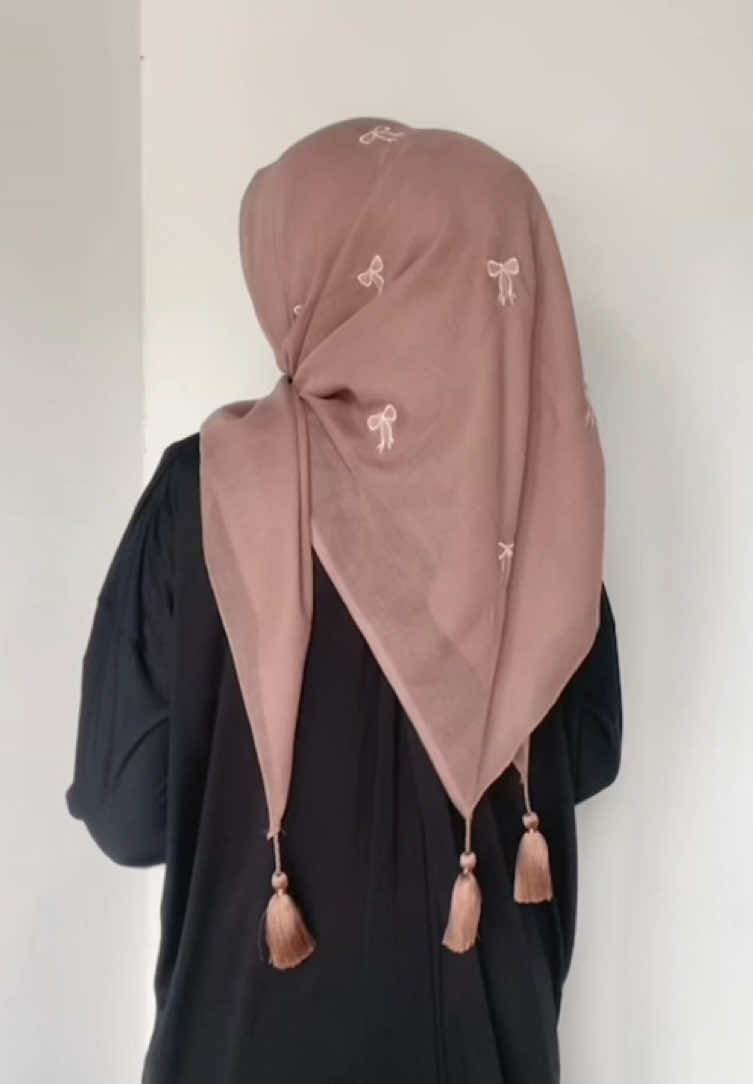 🥰 #fyp #HijabViral #hijabtassel #hijabparis #hijabparispremium 