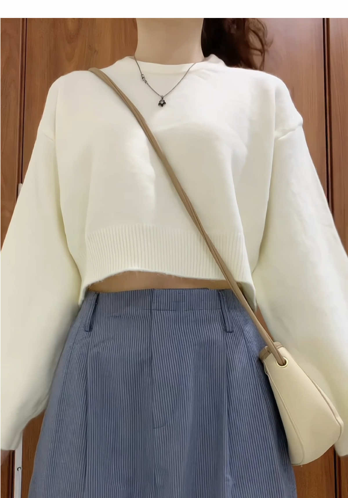 Mang Tết tới đây, tui đủ 5 outfit xink r  #aolencroptop #aolenformngan #aolenxinh #aocroptoptaydai #phoidotet2025 