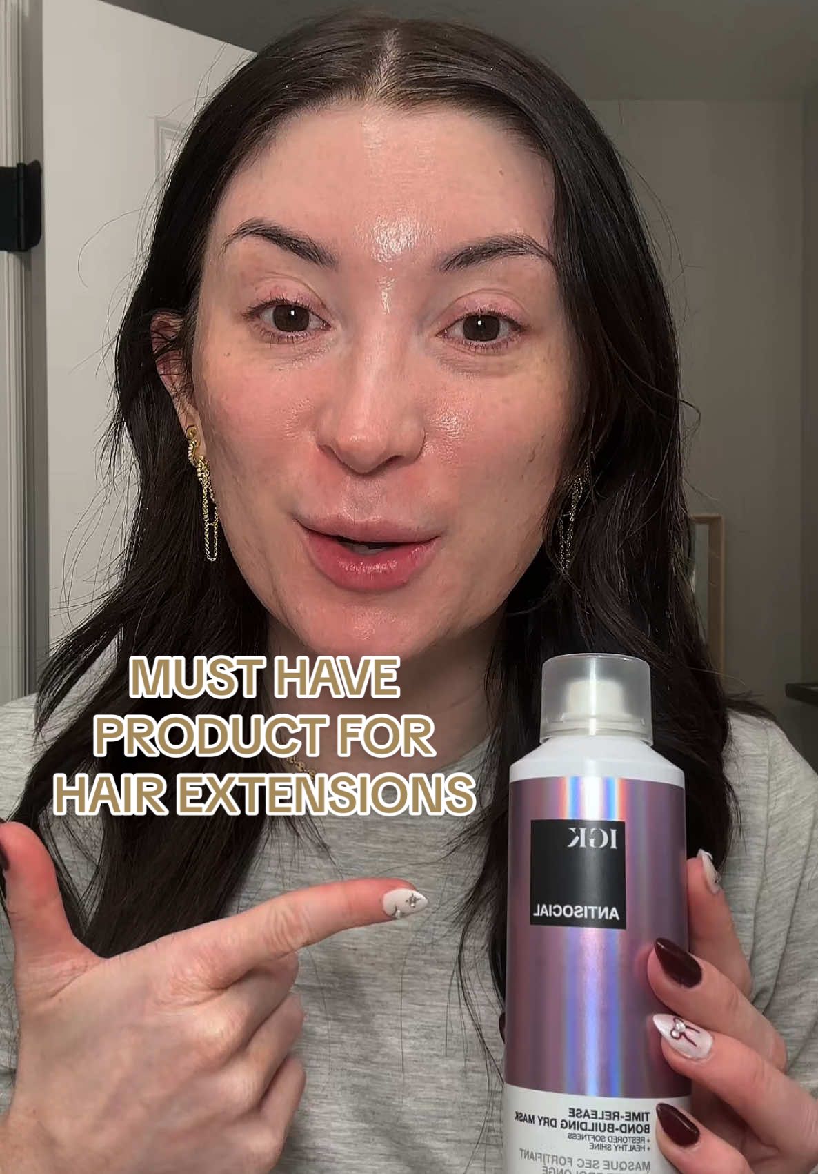 If there is one product i swear by, its the @IGK Hair Antisocial spray 😮‍💨 take my word for it & grab it before it sells out! #igkhair #antisocial #hairproducts #hairextensions #haircareroutine #HairCareTips 