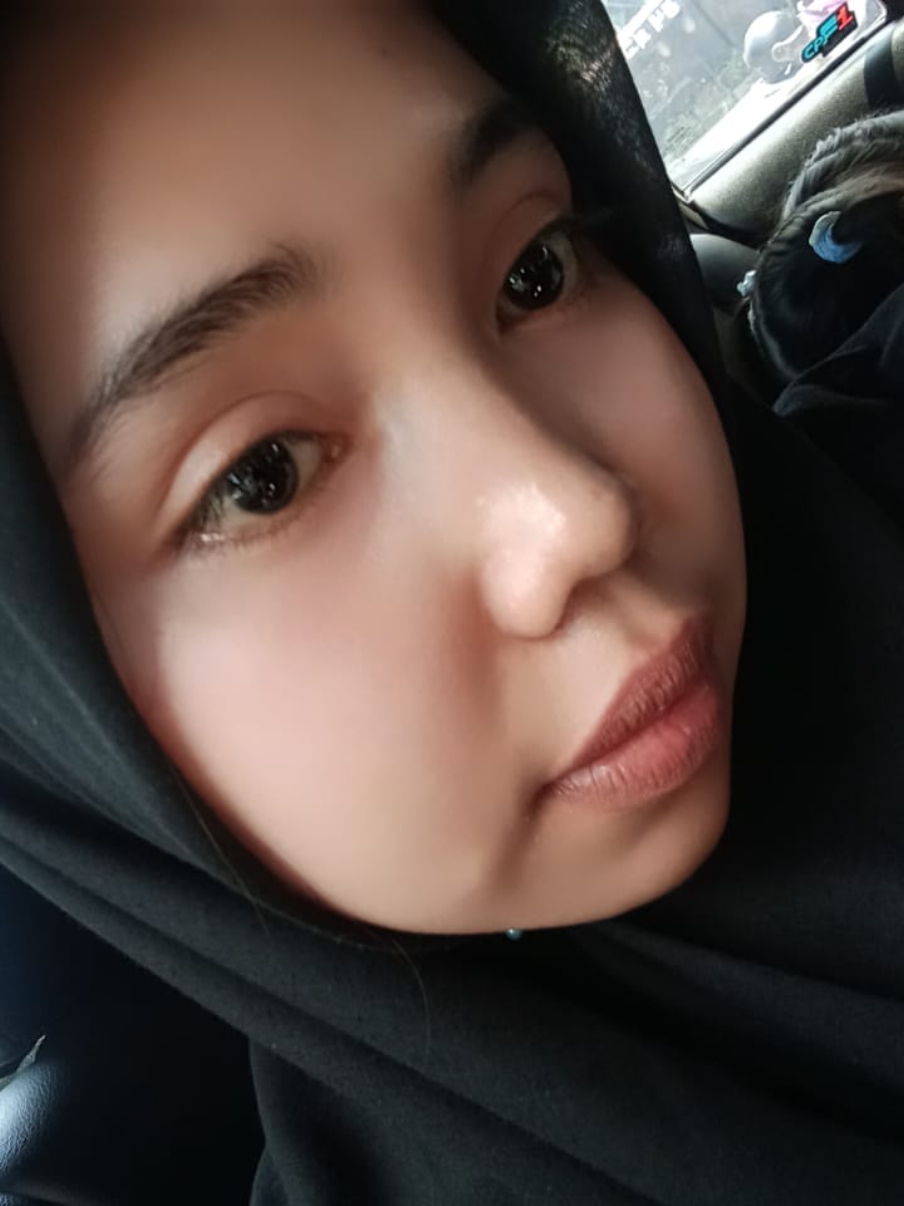 cek eyes