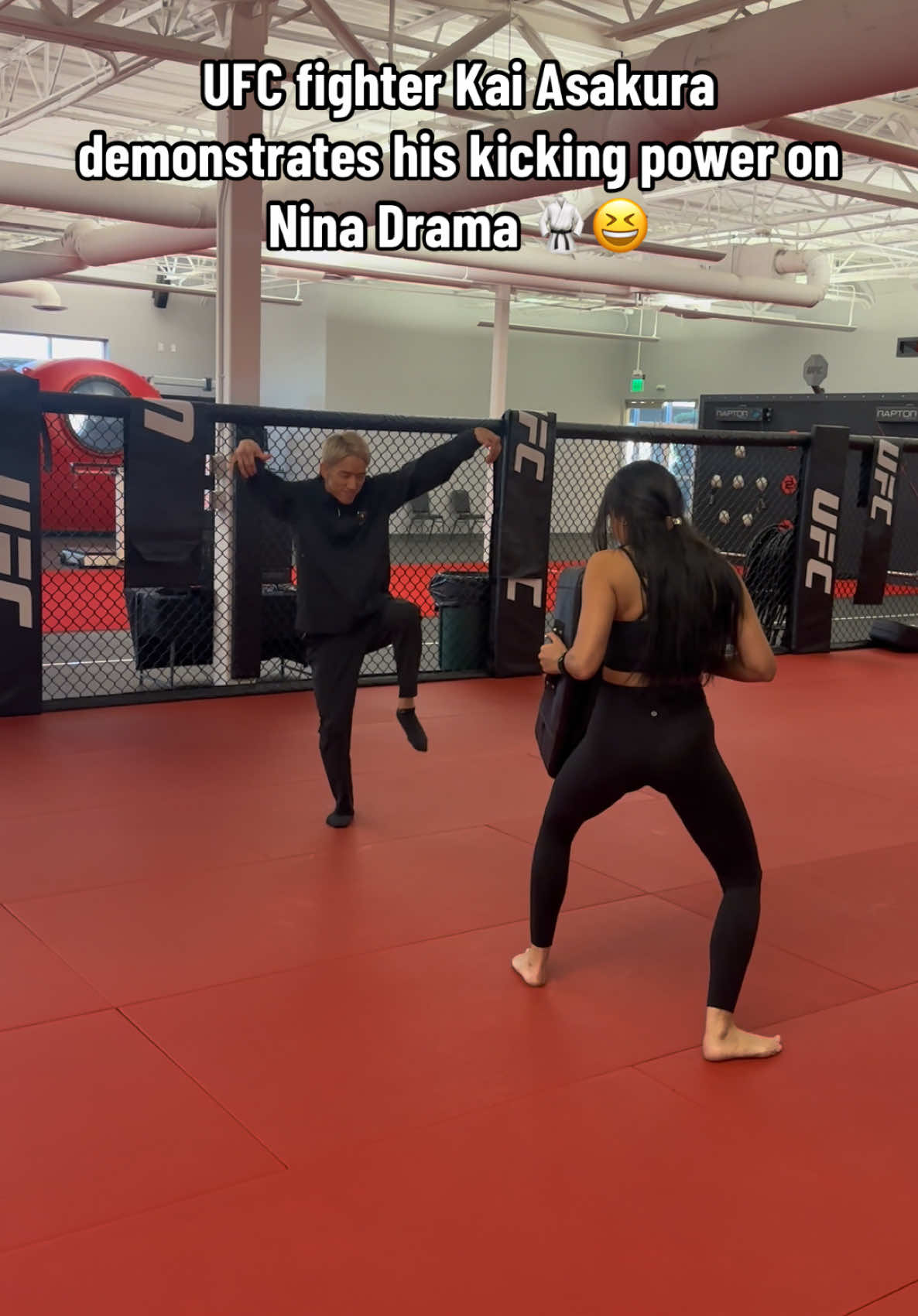 UFC fighter Kai Asakura demonstrates his kicking power on Nina Drama LOL #UFC #kaiasakura #shavkatrakhmonov #charlesdobronxs #charlesdobronx #alexpereira #poatan #chama #ninadrama #kickboxing #boxing #muaythai #muaythaifighter #muaythaifighter #taekwondo #jiujitsu #brazilianjiujitsu #jiujitsugrappling #jiujitsulifestyle #wrestling #wrestlingtiktok #wrestlingtok #fit #Fitness #grappling #karate 