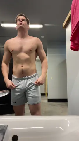 Im still petite #gym 