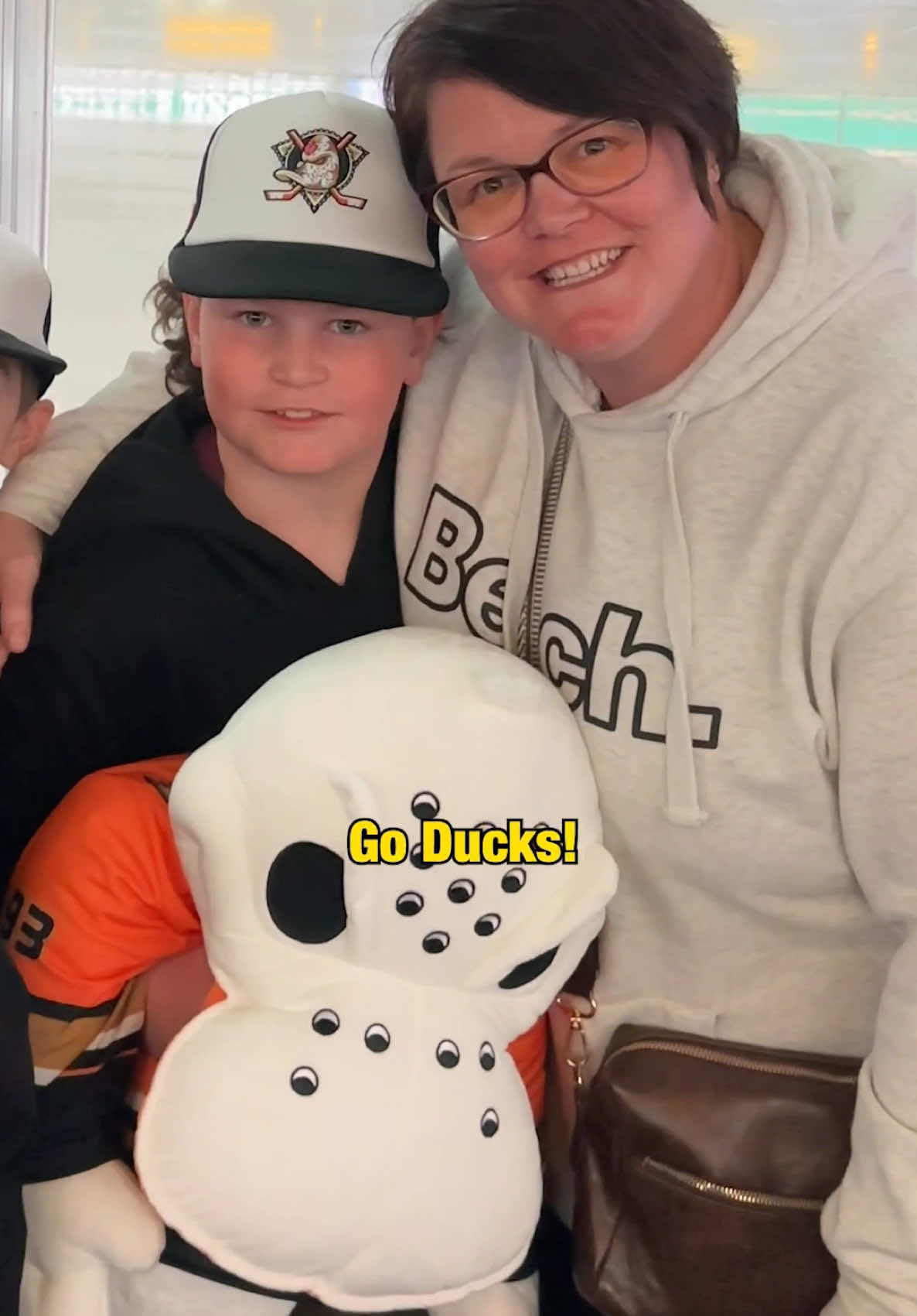 “My mom has cancer right now” 🥹❤️ @Anaheim Ducks  @Victory+ is spreading the love! 💸 A $1000 giveaway is happening in the next 24 hours, and all you need to do is have the app. Don’t miss your chance to w1n, d0wnl0ad now, l1nk 1n b10! ❤️