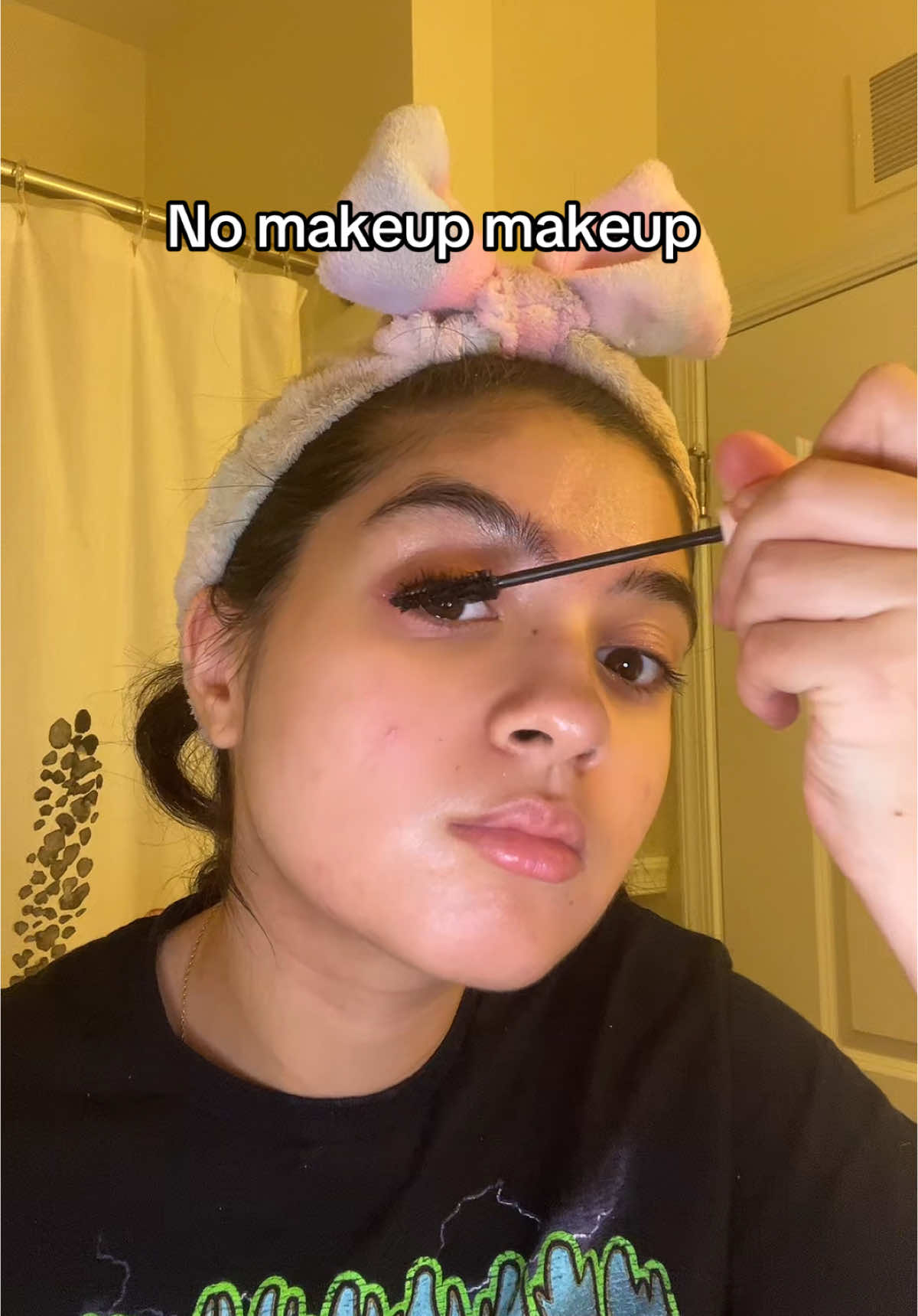 No makeup makeup look #fyp #viral #nomakeupmakeup #MakeupRoutine #everydaymakeuproutine 