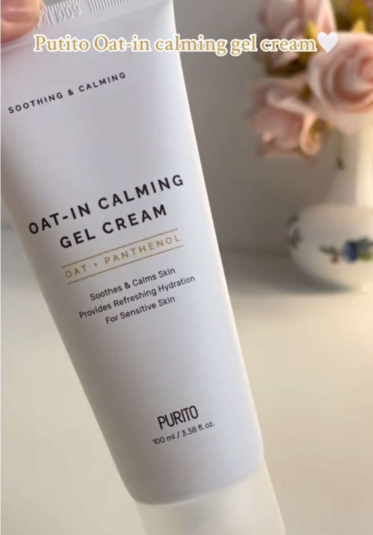 Purito Oat-in calming gel cream🤍 @PURITO SEOUL  . . . . . #purito #puritomoisturizer #puritooatincalminggelcream #calminggelcream #sensitiveskin #senstitiveskincare #koreanskincare #ugcexample #ugc #moisturiserforsensitiveskin 