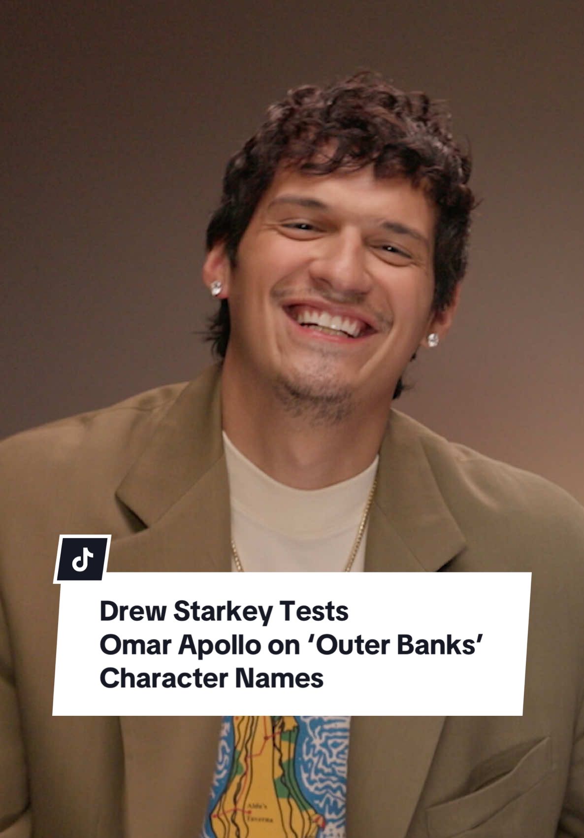 We see an #OuterBanks binge session in @Omar Apollo's future. #DrewStarkey #OmarApollo #Queer