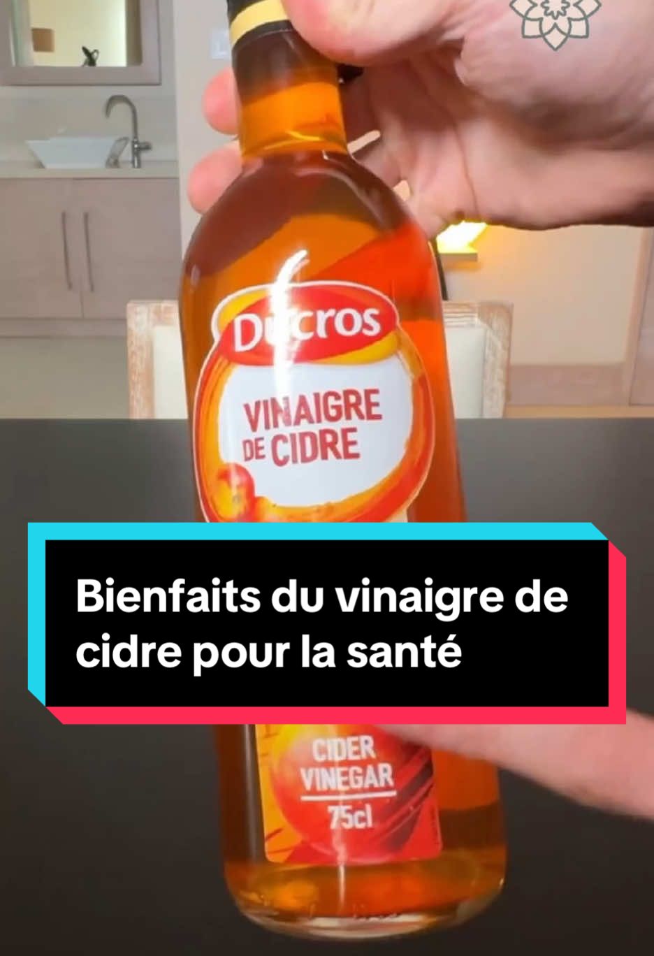 Le vinaigre de cidre de pomme est le meilleur alié santé 🍎 #vinaigredecidre #vinaigredecidredepomme #pertedepoids #brulegraissenaturel #conseilsanté #alimentationsaine 