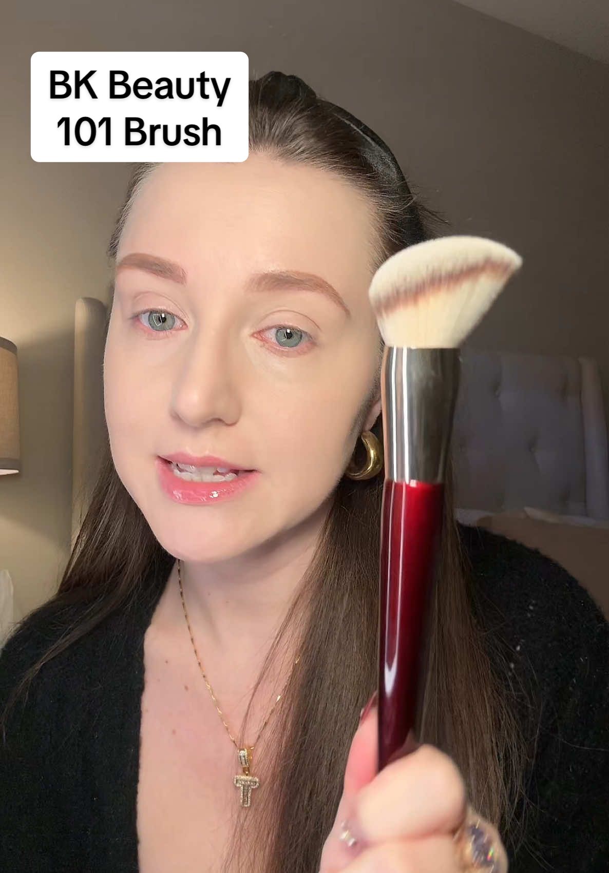 BK Beauty 101 Brush #makeup #makeupbrush #bestfoundationbrush #bkbeauty #bkbeauty101brush #christmaspresent #foundation #micrioinfluencer @BK Beauty Brushes 